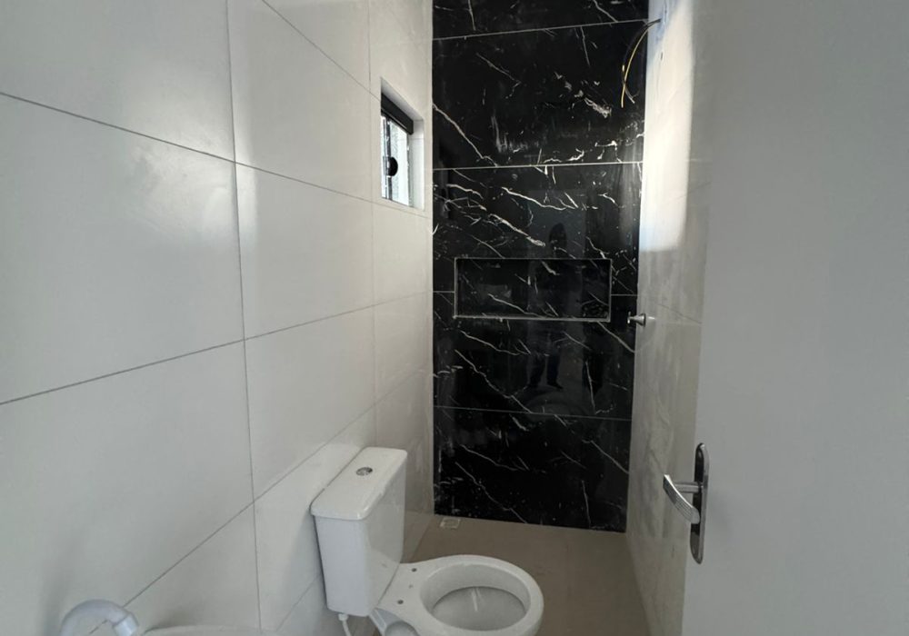 b1c6474a-c1a7-4186-964f-00a233f25055